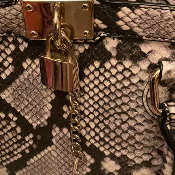 Aldo satchel purse - Picture 2 of 15